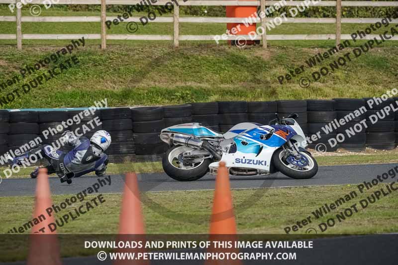 anglesey;brands hatch;cadwell park;croft;donington park;enduro digital images;event digital images;eventdigitalimages;mallory;no limits;oulton park;peter wileman photography;racing digital images;silverstone;snetterton;trackday digital images;trackday photos;vmcc banbury run;welsh 2 day enduro